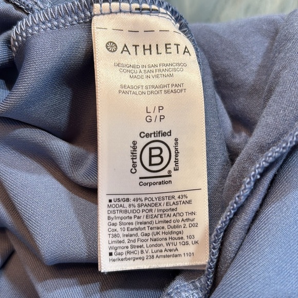Athleta Seasoft Straight Wide Leg Crop Pants Blue Petite Fit sz L - Picture 10 of 10
